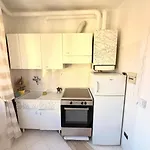 Apartment Hub *