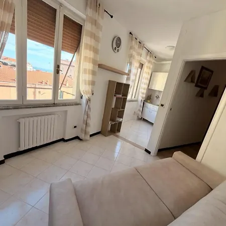 Apartment Hub *